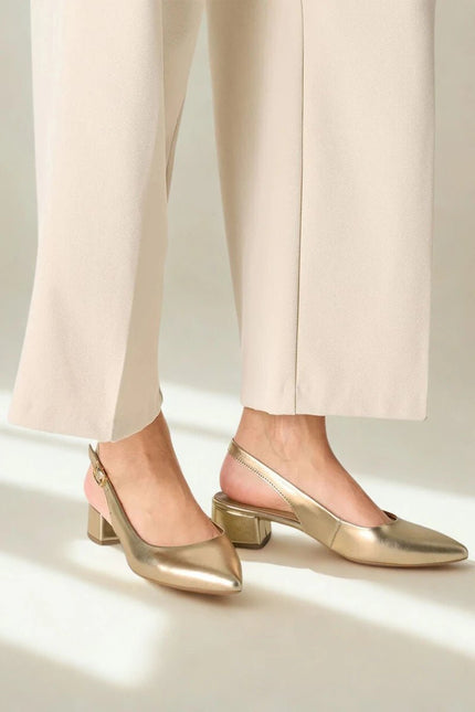 Chanel - Piedi Folli