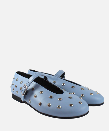Ballerines avec des clous