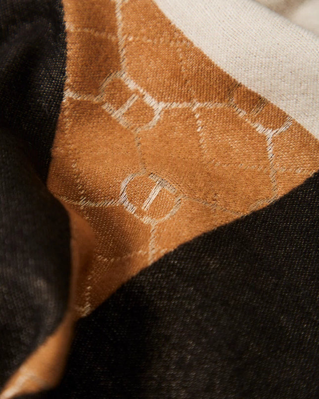 Stola in panno jacquard