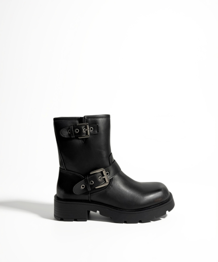 Stivaletto in pelle nero