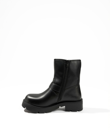 Stivaletto in pelle nero