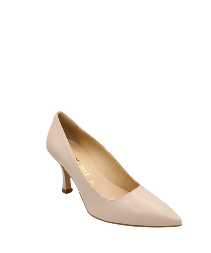 Nude neckline