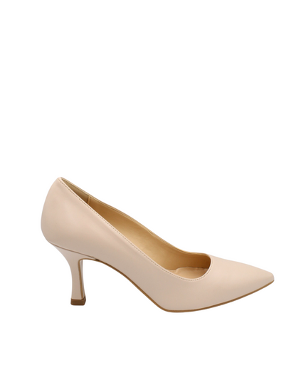 Nude neckline