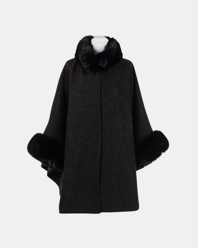 Poncho Nero