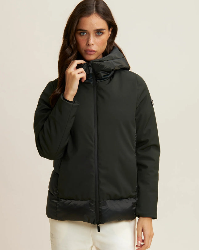 Piumino donna lunghezza media con inserti lucidi e opachi