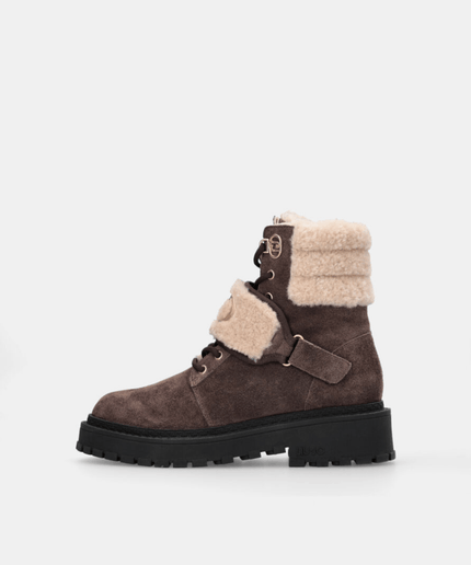 Anfibi in suede con dettagli warm - Piedi Folli