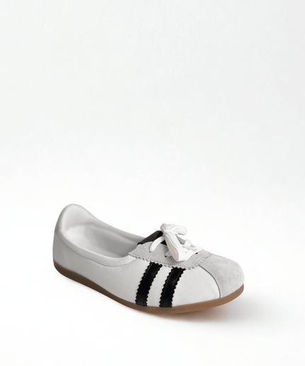Ballerina a scarpa bianco/nero - Piedi Folli