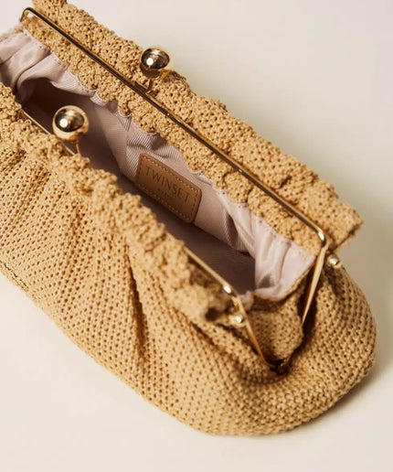Borsa clutch in rafia con charm - Piedi Folli