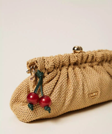Borsa clutch in rafia con charm - Piedi Folli