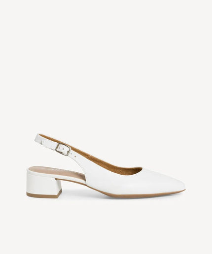 Chanel con cinturino alla caviglia - Piedi Folli