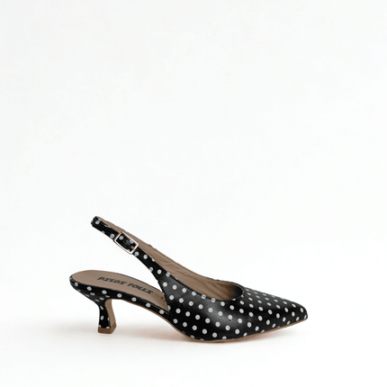 Chanel pois bianca e nera - Piedi Folli