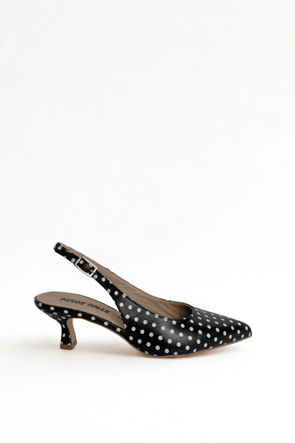Chanel pois bianca e nera - Piedi Folli