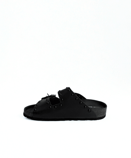 Ciabatta a doppia fascia con borchie in pelle nero - Piedi Folli