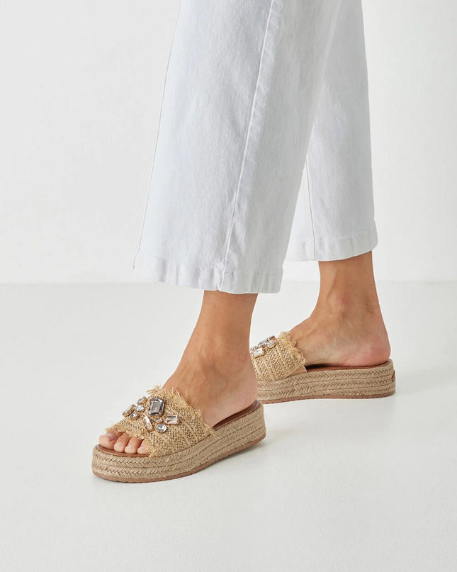 Ciabatta con zeppa beige - Piedi Folli