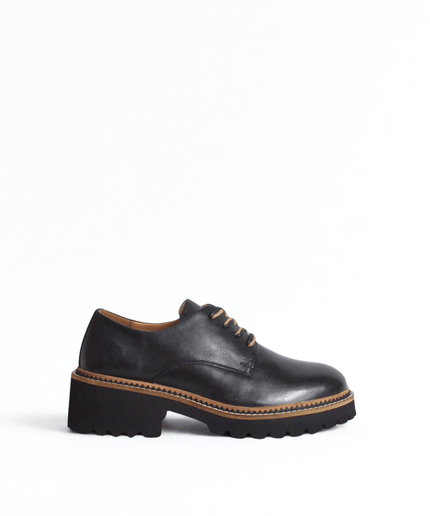Francesina in pelle nero - Piedi Folli