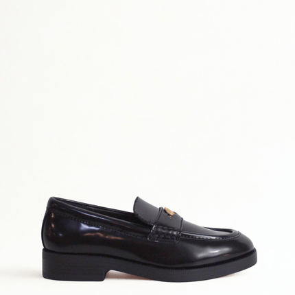 Mocassino nero con logo a moneta oro - Piedi Folli