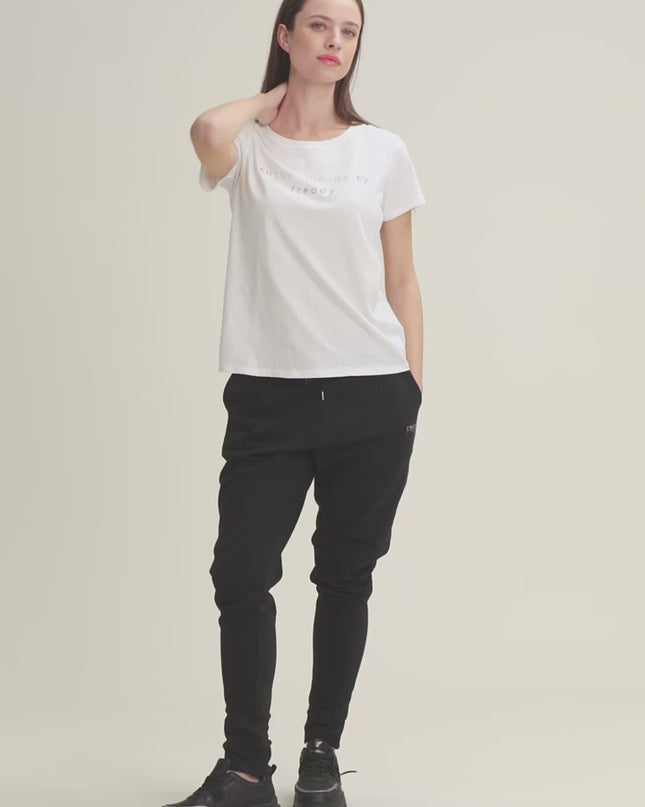 T-shirt con grafica “Enjoy the party” in strass