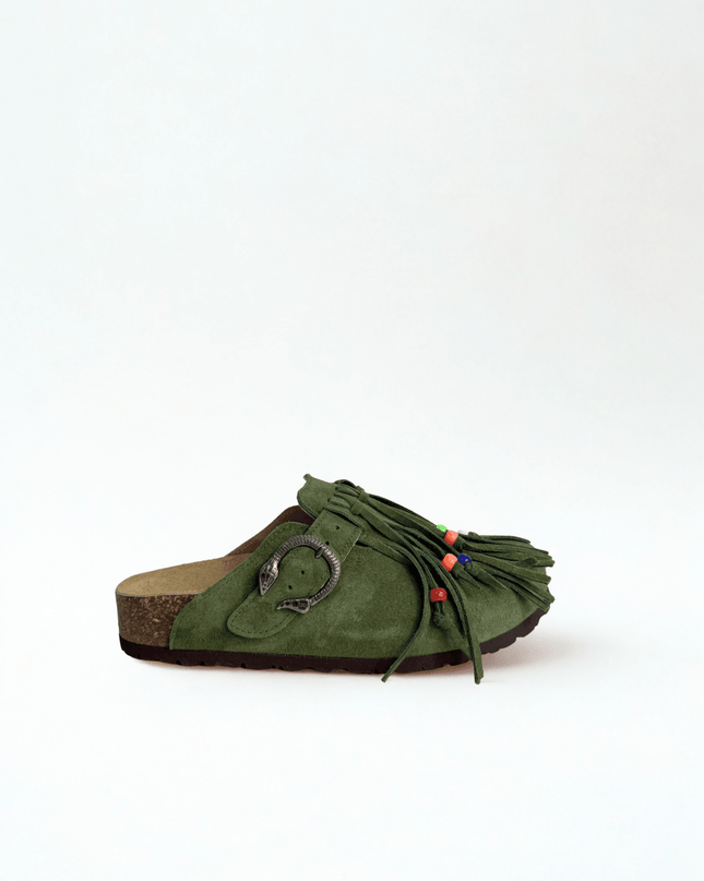 Sabot in pelle con le frange verde - Piedi Folli