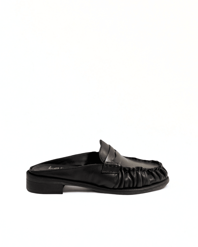 Sabot in pelle nero - Piedi Folli