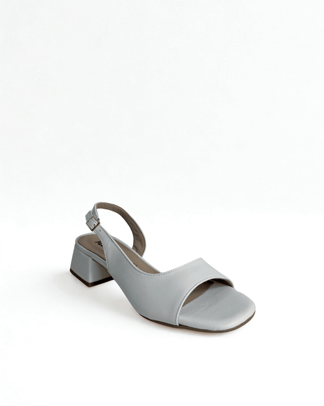 Sandalo bianco in pelle - Piedi Folli