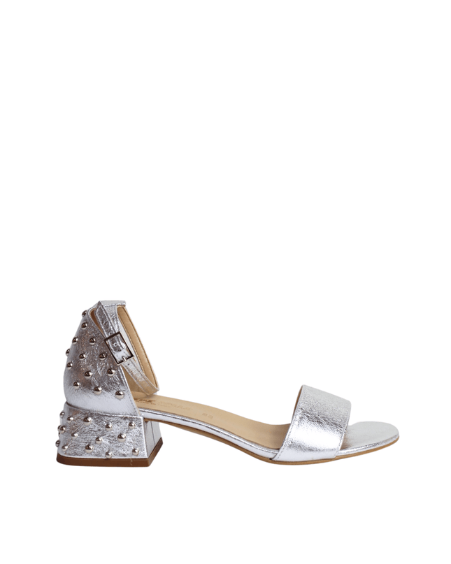Sandalo con borchie argento laminato - Piedi Folli