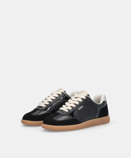 Sneakers in pelle nero - Piedi Folli