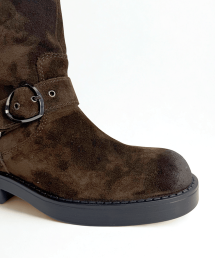 Stivale scamosciato marrone - Piedi Folli