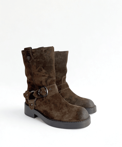 Stivale scamosciato marrone - Piedi Folli