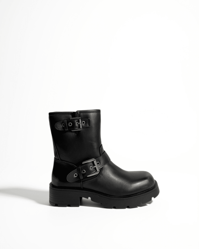 Stivaletto in pelle nero - Piedi Folli