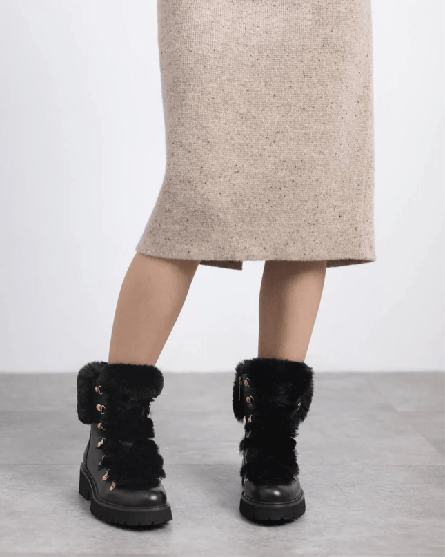 Stivaletto in pelle nero - Piedi Folli