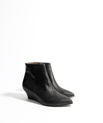 Stivaletto nero in pelle rettile - Piedi Folli