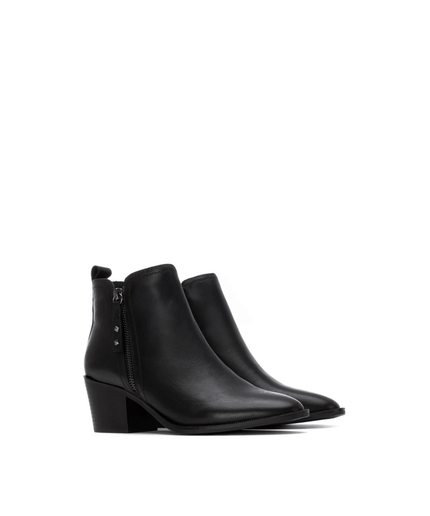 Tronchetto in pelle nero - Piedi Folli