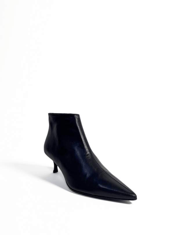 Tronchetto in Pelle nero - Piedi Folli