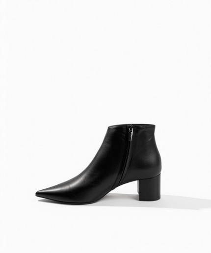 Tronchetto in pelle nero - Piedi Folli