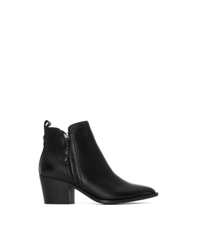 Tronchetto in pelle nero - Piedi Folli