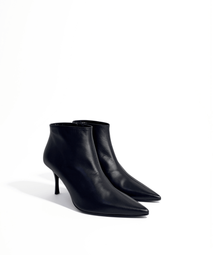 Tronchetto in Pelle nero - Piedi Folli
