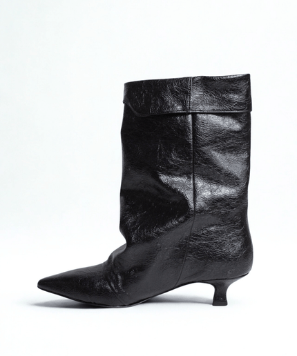 Tronchetto nero - Piedi Folli
