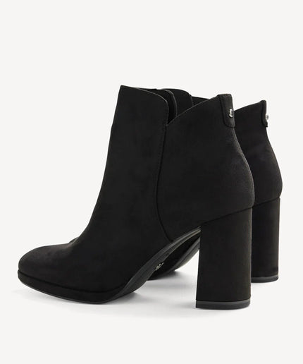 Tronchetto nero - Piedi Folli