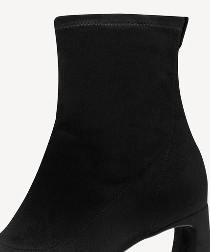 Tronchetto nero - Piedi Folli
